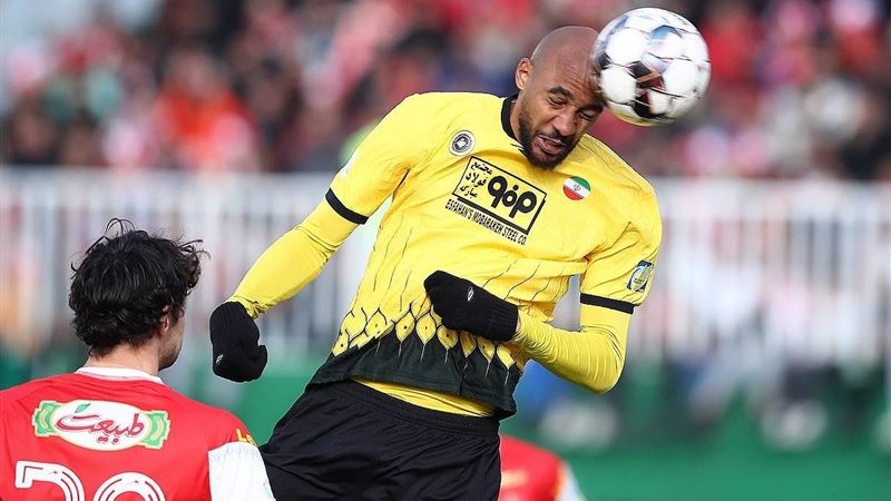 انزونزی در لیست خرید استقلال