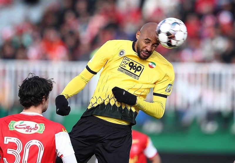 انزونزی در لیست خرید استقلال