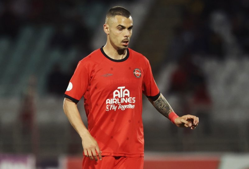 رد درخواست جدایی: آلوز در تراکتور ماندنی شد