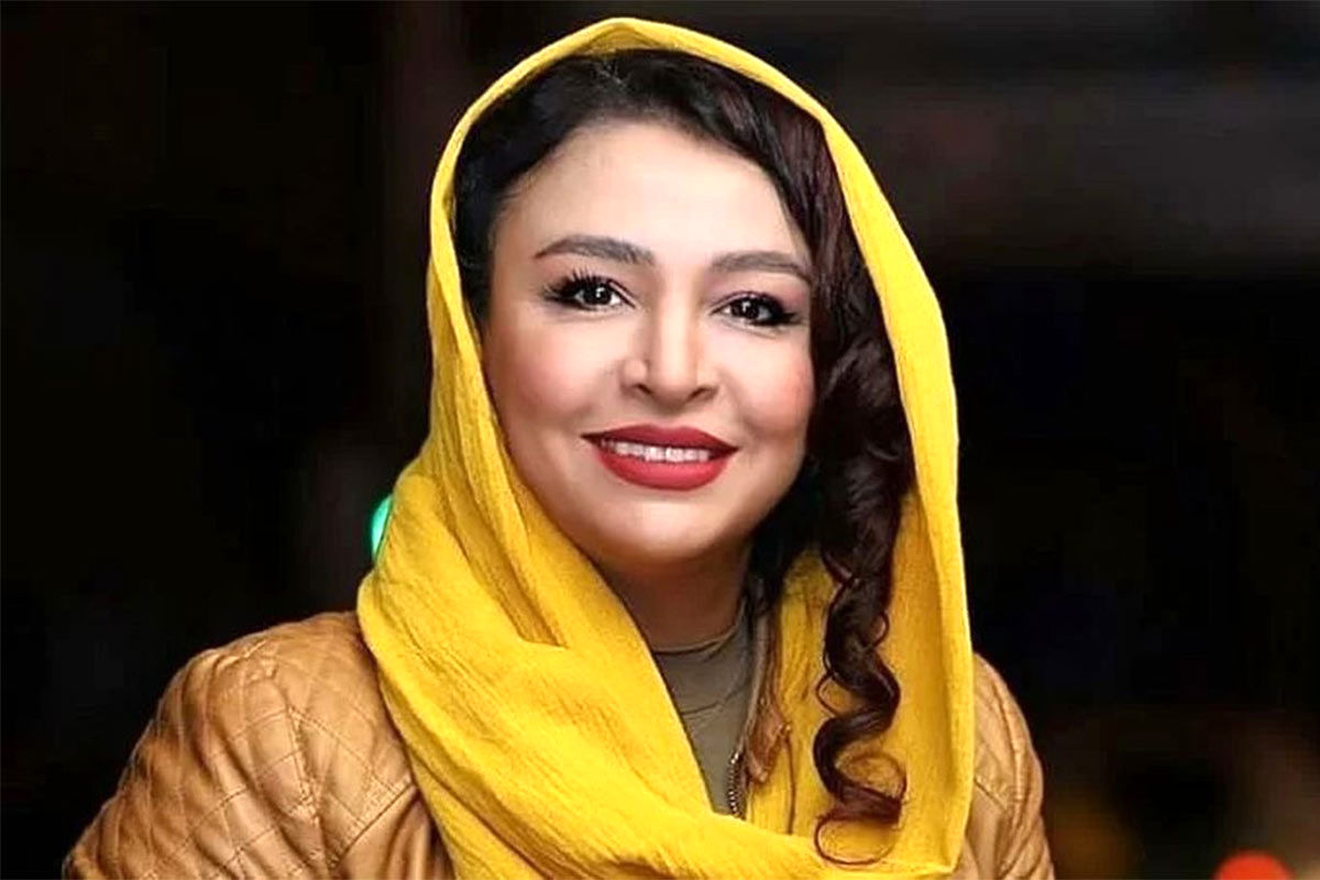 نگاه روز؛ ست زرد و طوسی مانتو مه‌لقا باقری