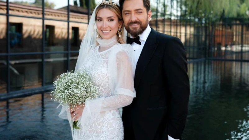 نگاهی به دکوراسیون لوکس و شاهانه خانه بهرام رادان و مینا مختاری + عکس