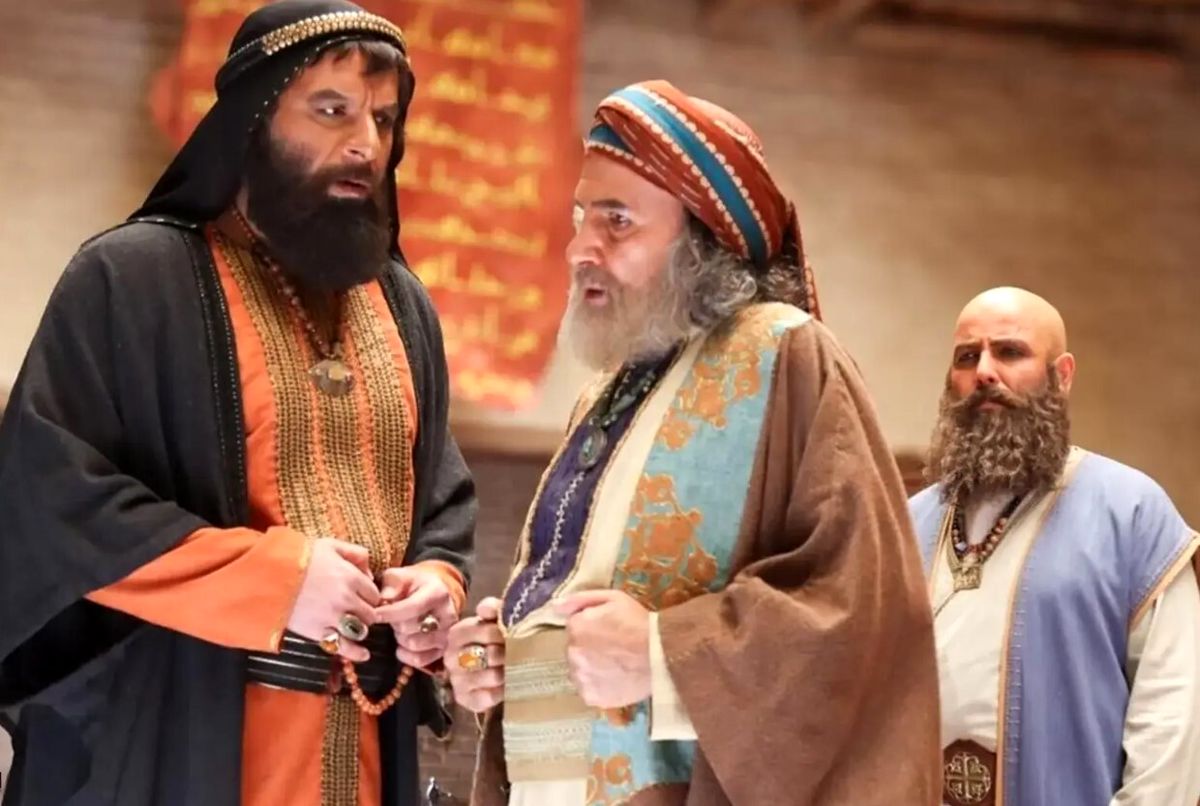 عکس‌های خصوصی بازیگران سریال مهمان کشی + عکس همسر و فرزندان