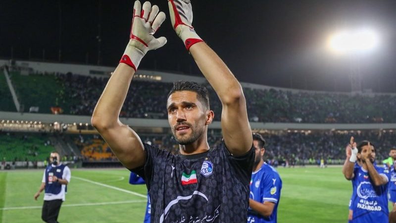 بهتر است حسینی از استقلال برود