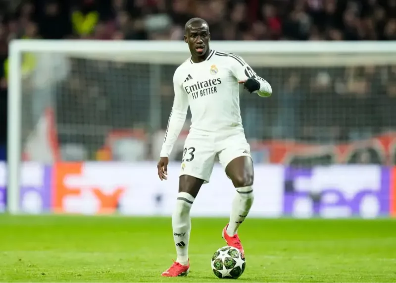 پیغام مندی به ژابی: از رئال نمی‌روم!