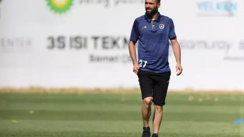 اعرابی: امسال با سپاهان فقط قهرمانی می‌خواهیم