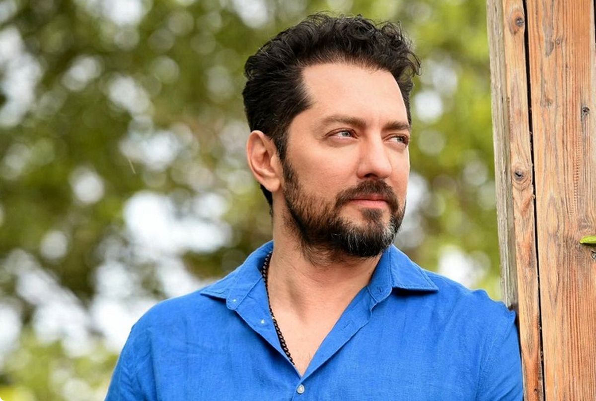 دورهمی مهرداد صدیقیان، بهرام رادان و حمید فرخ نژاد در یک کافه