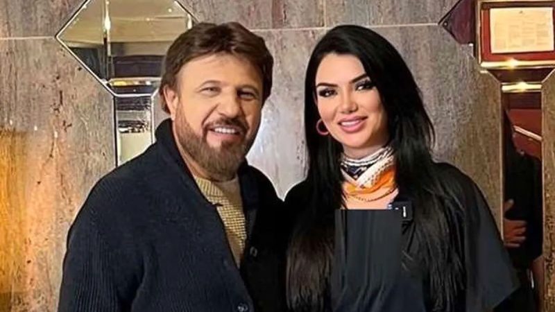 عکس جدید بیژن مرتضوی و همسر پنجمش/ عکس دونفره با برج ایفل!