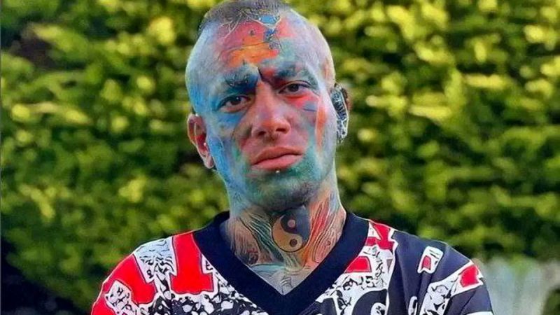 تتلو پس از درخواست پناهندگی در زندان، زنش را طلاق داد