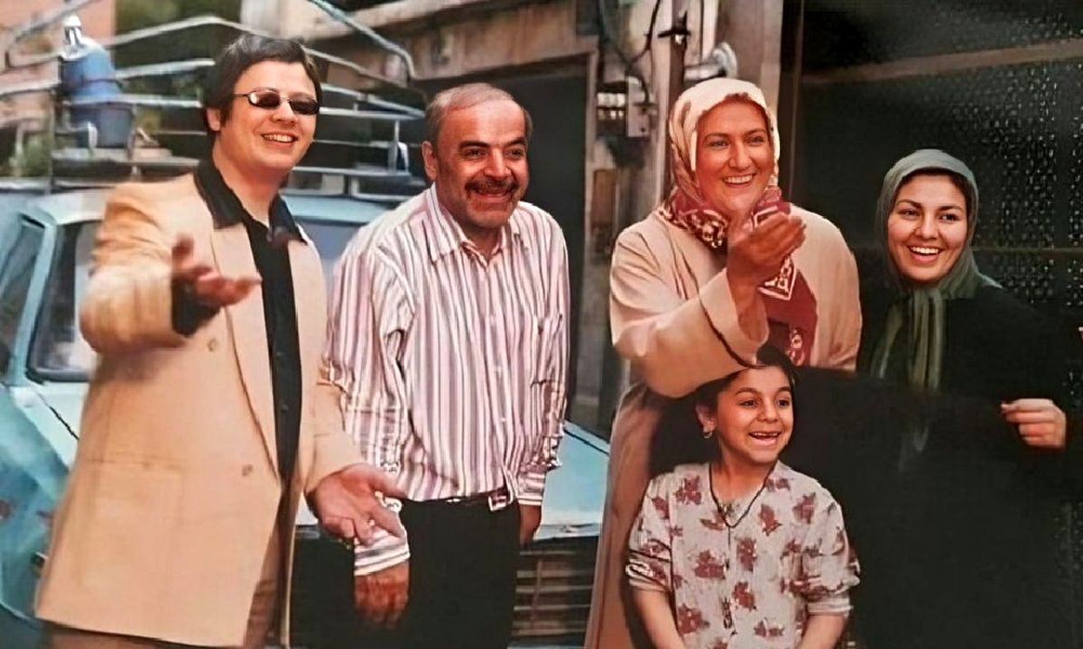 دانلود تیتراژ خاطره‌انگیز سریال خانه به دوش