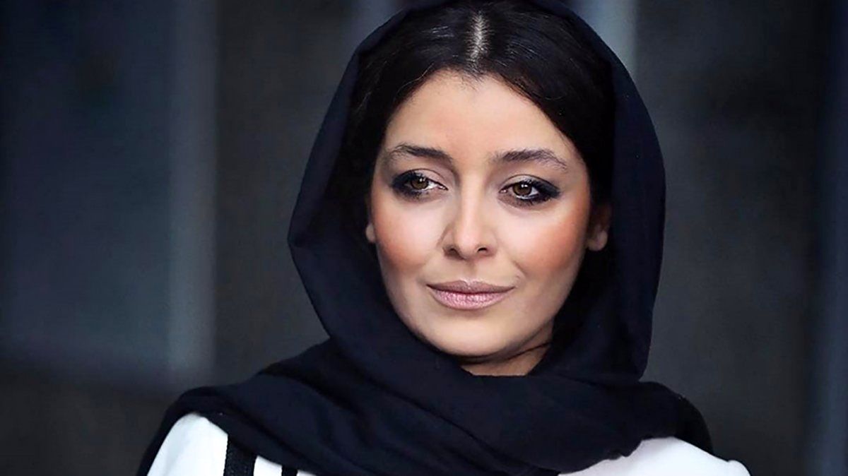 آشپزی ایتالیایی  ساره بیات با فر گرانقیمت آشپزخانه‌اش+ عکس