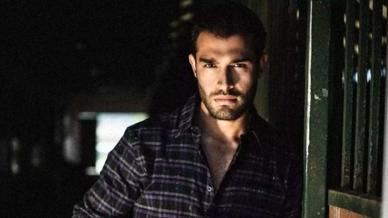 بیوگرافی سام اصغری+ عکس‌های خصوصی با بریتنی اسپیرز