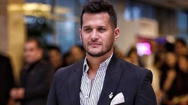 دیدار  غیرمنتظره  سیاوش خیرابی با همبازی ۱۲ سال پیش در مراسم ختم پدرش + فیلم