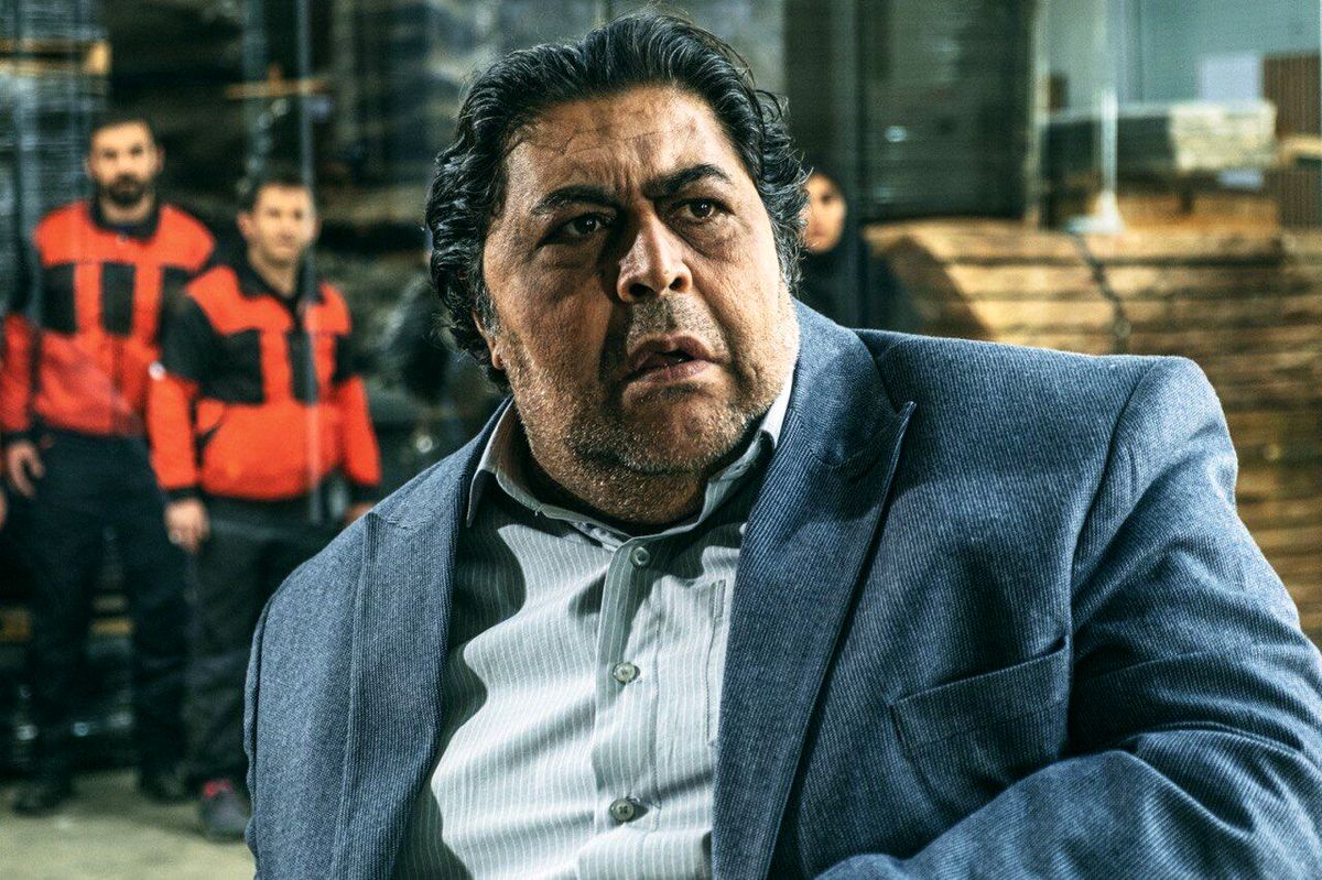 تغییر چهره فرهاد اصلانی در عکس جدیدش با همسرش + عکس همسرش