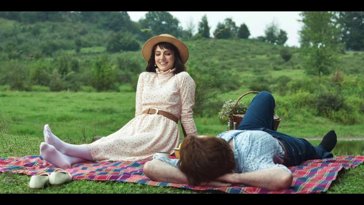 مهسا حجازی باز هم گردوخاک کرد؛ شال سنتی خانم بازیگر جلب توجه کرد + عکس