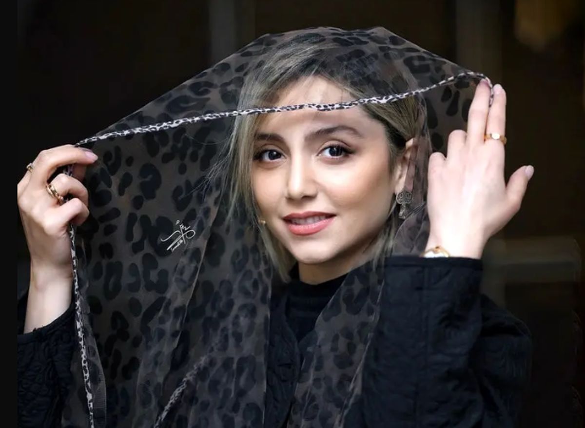 top۲۰/ عکس‌های شخصی و بیوگرافی نازنین بیاتی