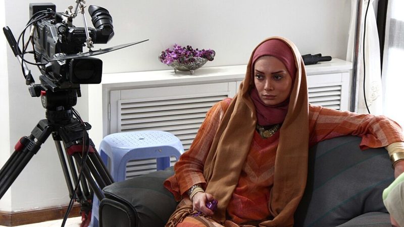 نگار فروزنده با ظاهری تازه در فیلم جدید