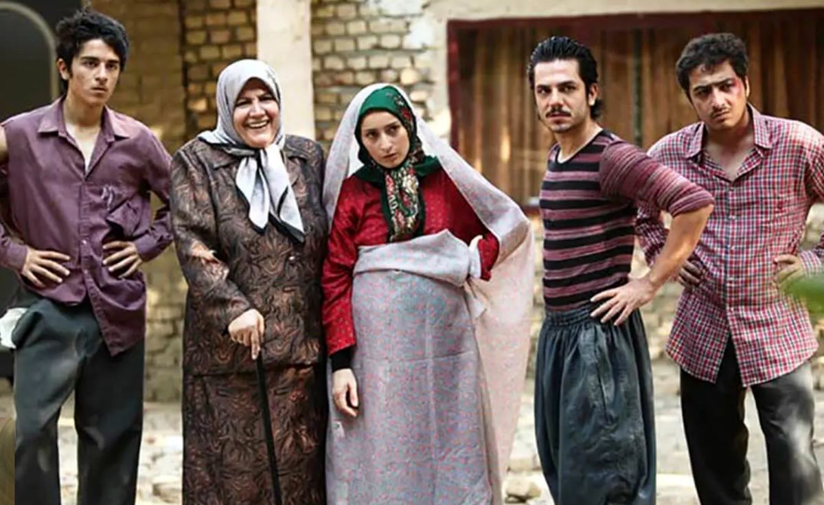 تیتراژ سریال وضعیت سفید با صدای علیرضا قربانی + اسامی بازیگران