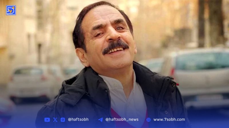 تصویری صمیمی از قدرت‌الله ایزدی در کنار رضا عطاران