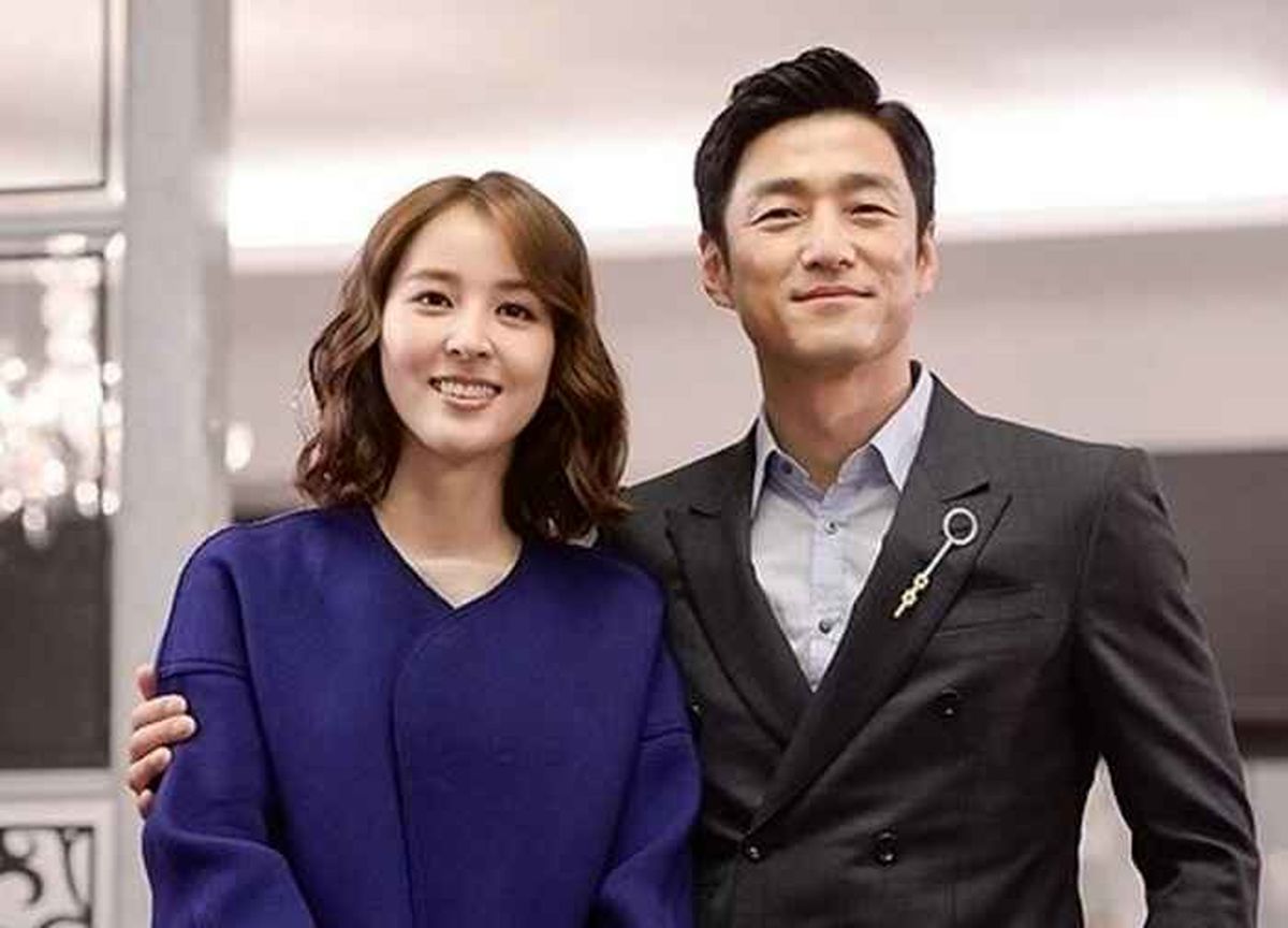 عکس بانو سوسانوی جومونگ و امپراتور سوکجونگ دونگ‌یی در یک سریال عاشقانه