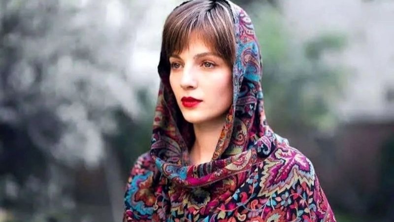 عکس هالیوودی و چشم خیره کن از شیرین سریال تاسیان / هرکی ندونه نمیفهمه این خانم بازیگر ایرانیه!