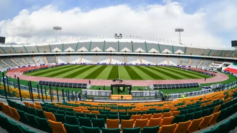 میزبانی آزادی از استقلال و پرسپولیس: سه ماه بعد