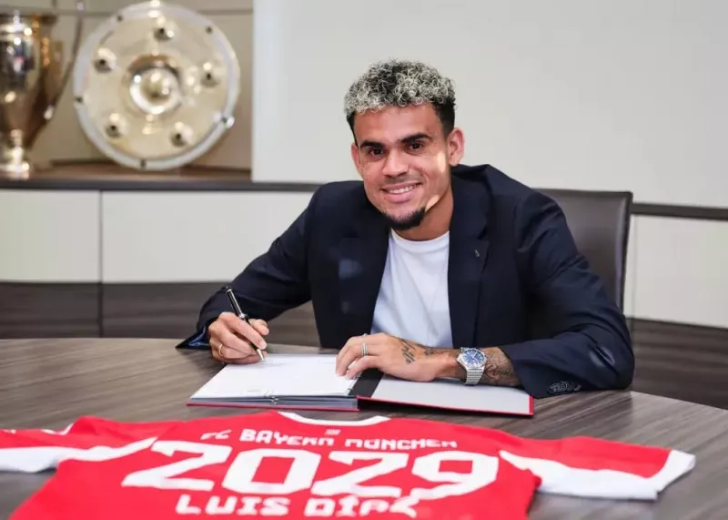 لوئیز دیاز به بایرن مونیخ پیوست