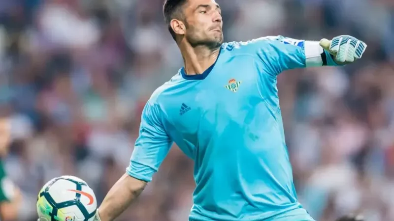 اختصاصی: رقیب کاسیاس، نامزد جانشینی سیدحسین!