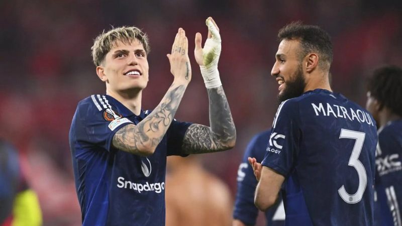 نه بزرگ یونایتد به پیشنهاد چلسي: معاوضه نمی کنیم!