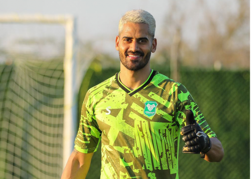 دروازه‌بان برزیلی شاگرد خطیبی می‌شود