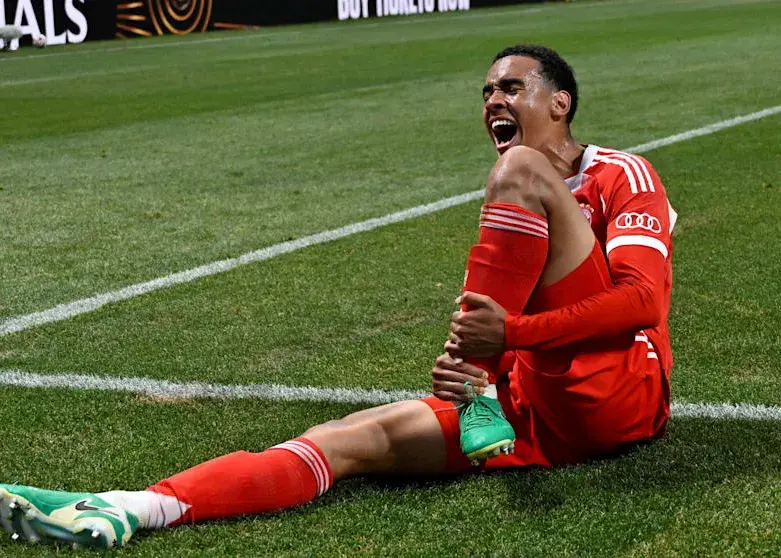 جراحی موفق جمال موسیالا؛ در انتظار بازگشت ستاره بایرن