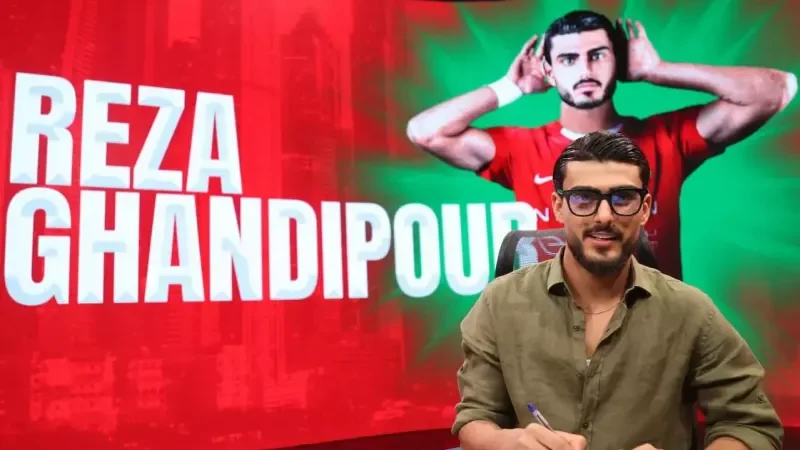 استقبال هواداران شباب الاهلی از  مهاجم مدنظر استقلال