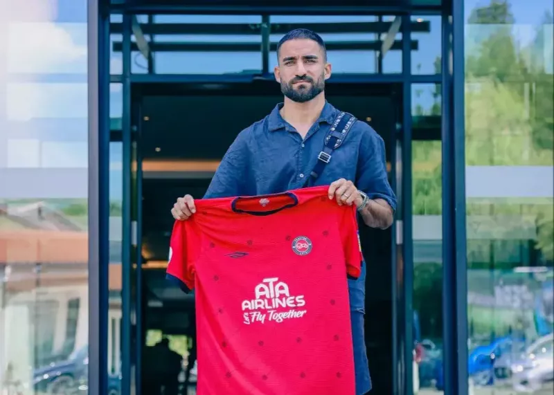 رسمی: شماره 10 استقلال در تیم قهرمان!