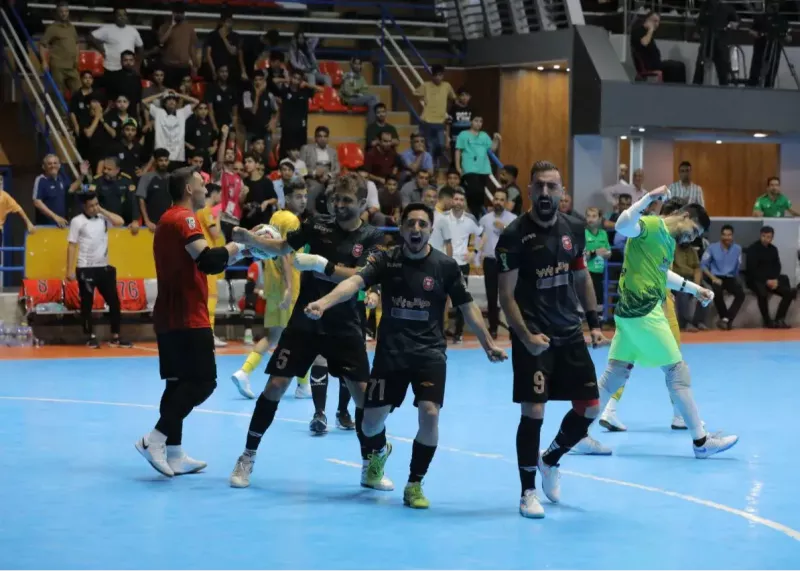 سالنی‌بازهایی که یک نیمه دروازه‌ها را گم کرده بودند