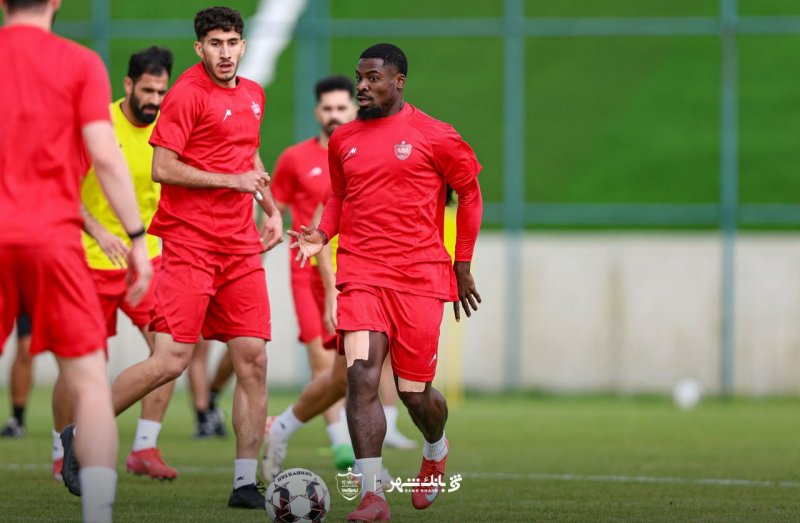 غیبت یکساله ستاره پرسپوليس کار دستش داد!