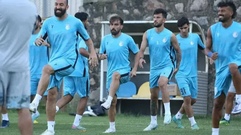 زلزله در استقلال، تغییرات به رسانه رسید!