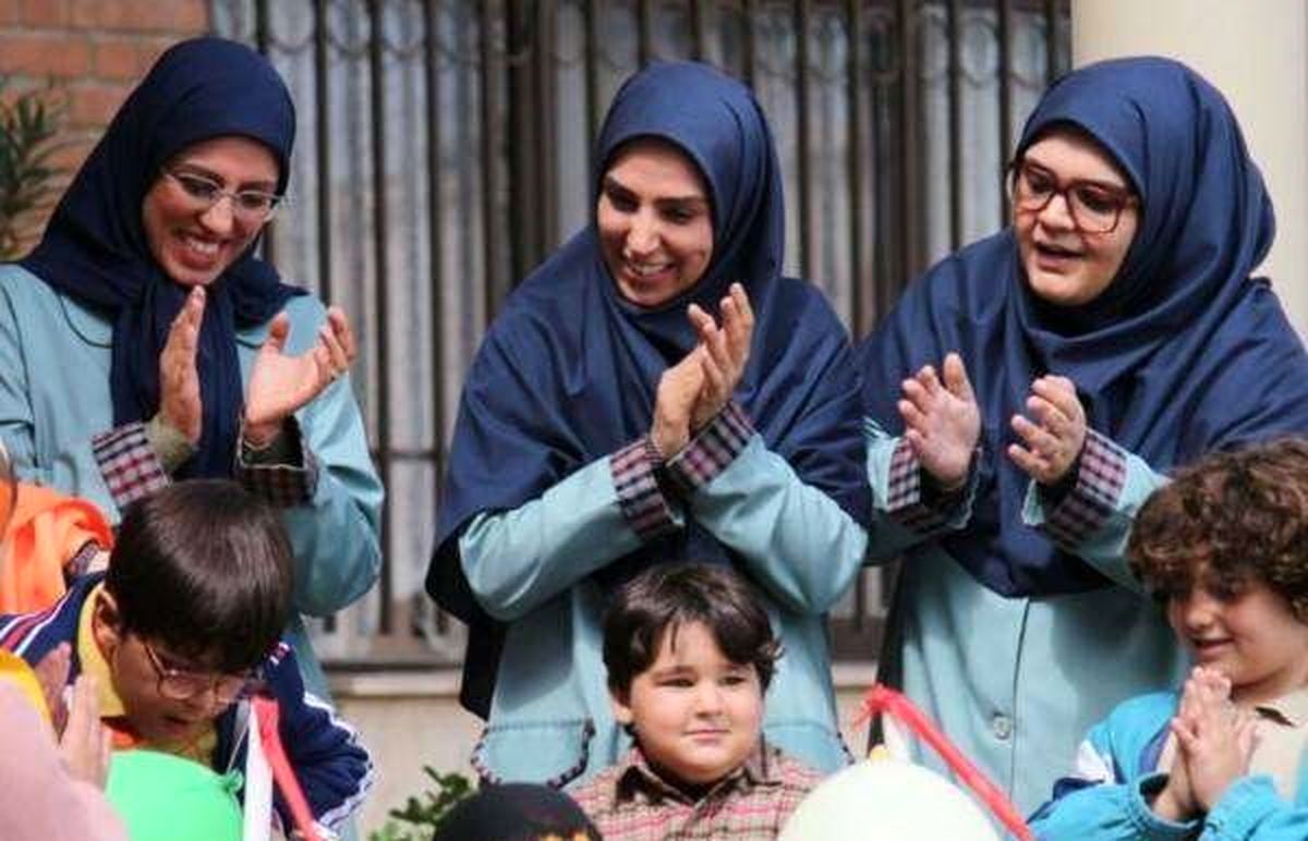 سفر به سال ۹۷؛ تصویری خاطره‌انگیز از پشت صحنه بچه مهندس ۱