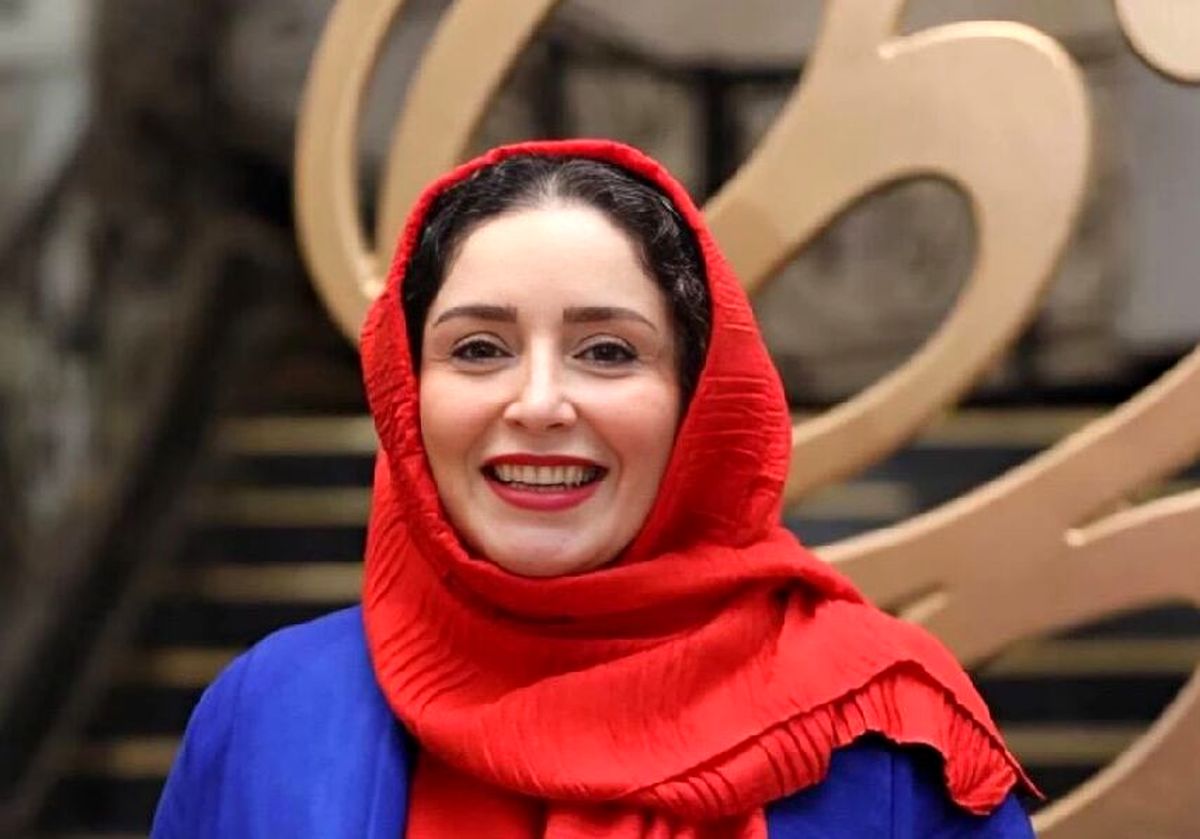 سفر در زمان؛ عکس زیر خاکی از ژاله صامتی در ۲۲ سالگی