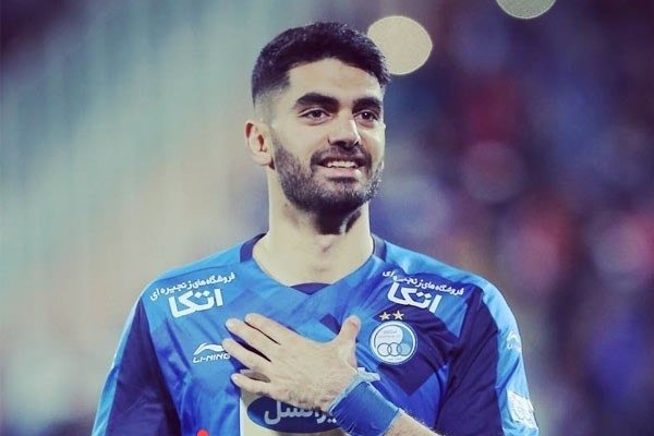 علی کریمی: باشگاه استقلال هیچ تماسی با من و باشگاه ترکیه‌ای نگرفته است