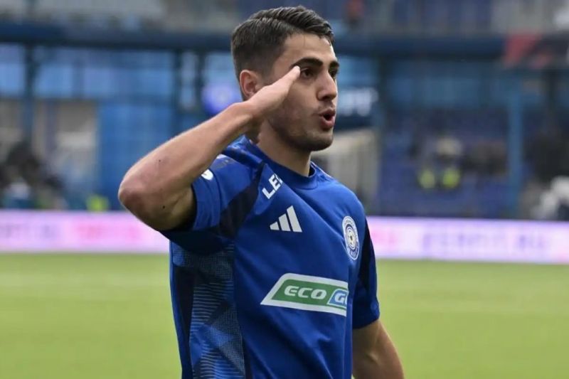 جزییات قرارداد سحرخیزان با استقلال: سه ساله و هر فصل ۶۵۰ هزار دلار