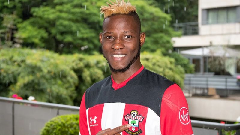 اختصاصی فوتبالی/ توافق بامدادی استقلال با جنپو