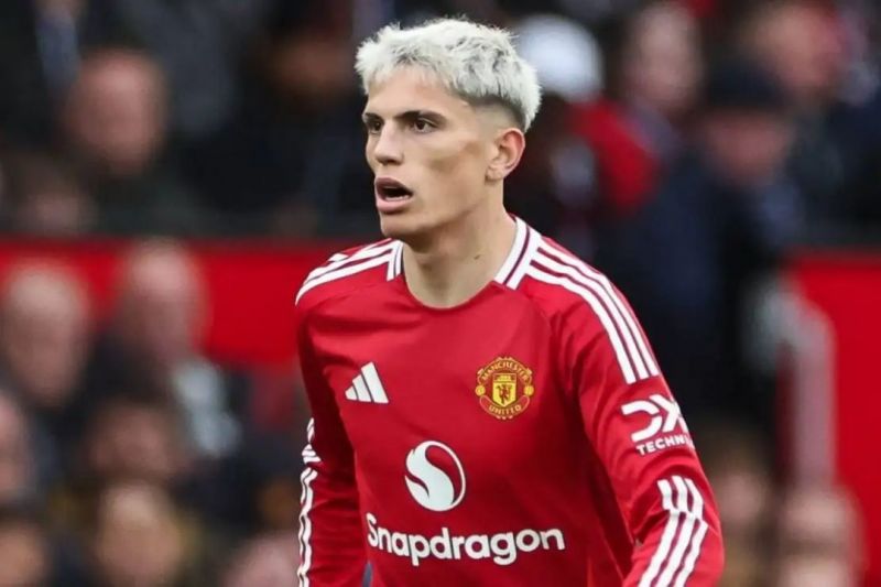 ادامه چالش میان منچستریونایتد و چلسی بر سر انتقال گارناچو