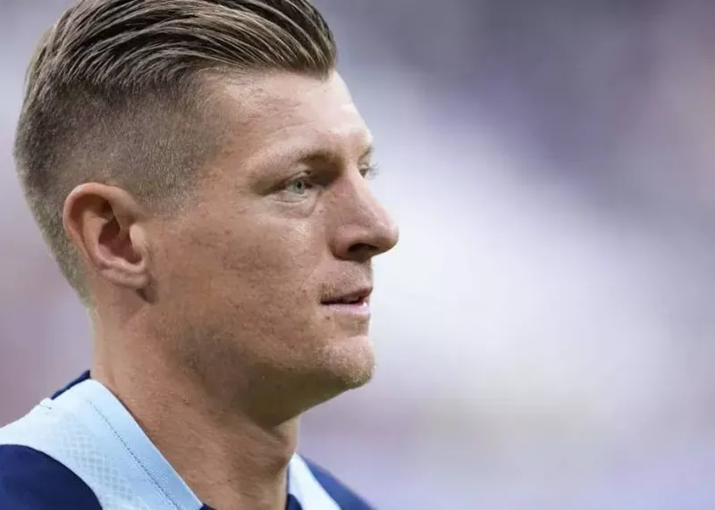 کروس انتقال بزرگ را تایید کرد