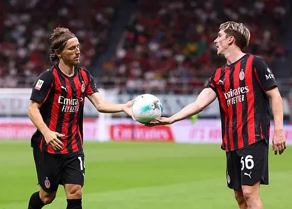 صعود میلان در جام حذفی: مثل آب خوردن