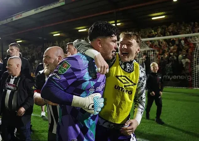 ادعای مرد شماره یک حذف منچستر: خودم یونایتدی‌ام!