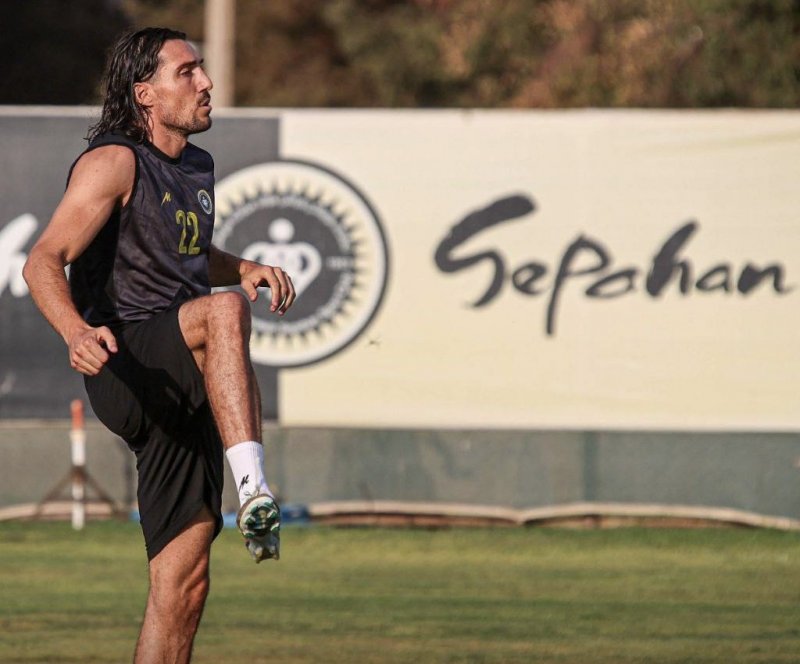 کریولی برای شروع لیگ استارت زد - ورزشی