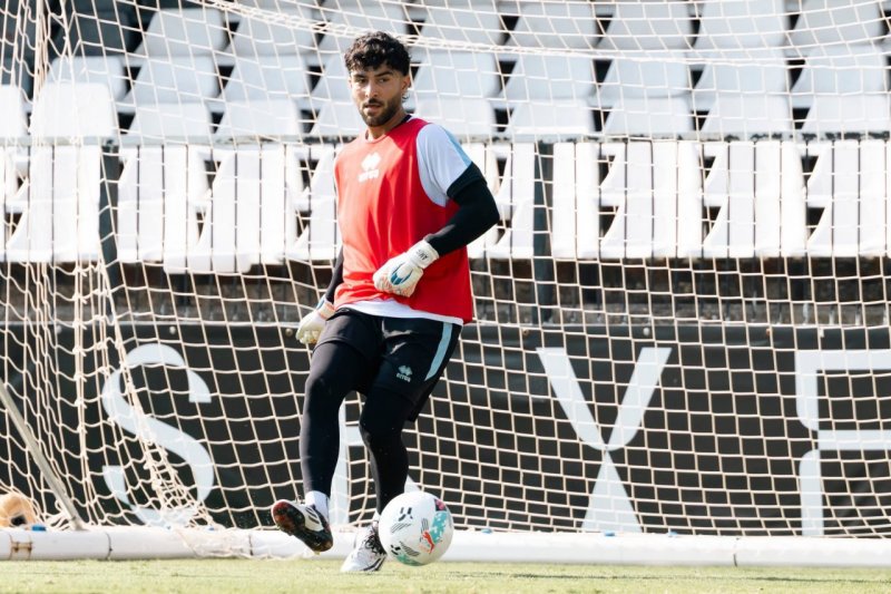 ساپینتو همچنان پیگیر جذب گلر سابق تیم ملی!