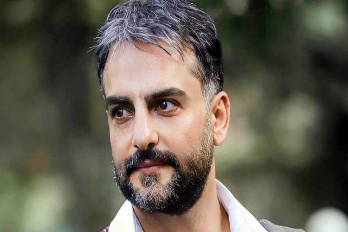 جدیدترین عکسِ حامد کمیلی با استایل تابستانی