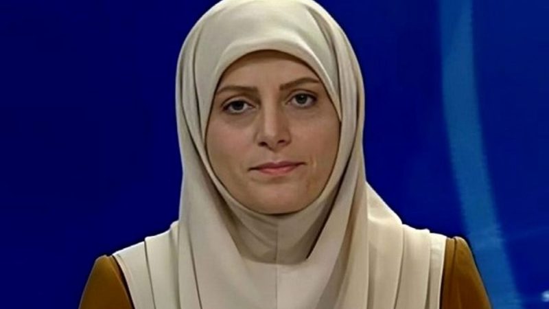 سودابه حسنی دخت گوینده شبکه خبر بعد ۱۰ سال + عکس تغییر چهره