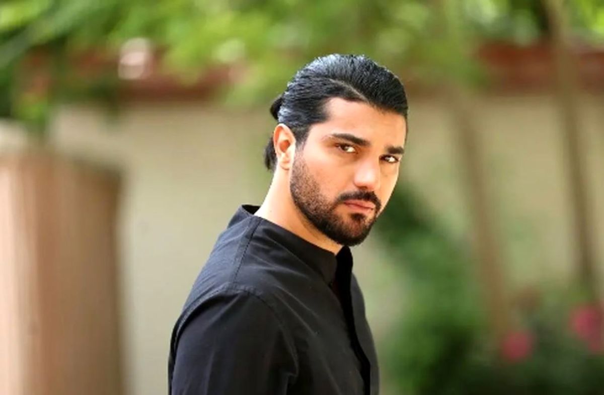 استایل شیک و کفش ۸۵ میلیونی سینا مهراد در در یک مراسم خاص