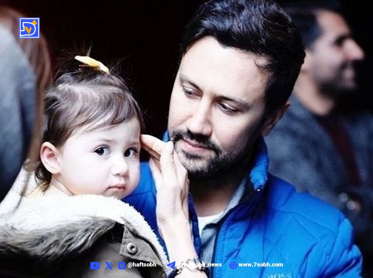 تیپ اسپرت نبات استخری با ژست جدی و جذاب دخترونه